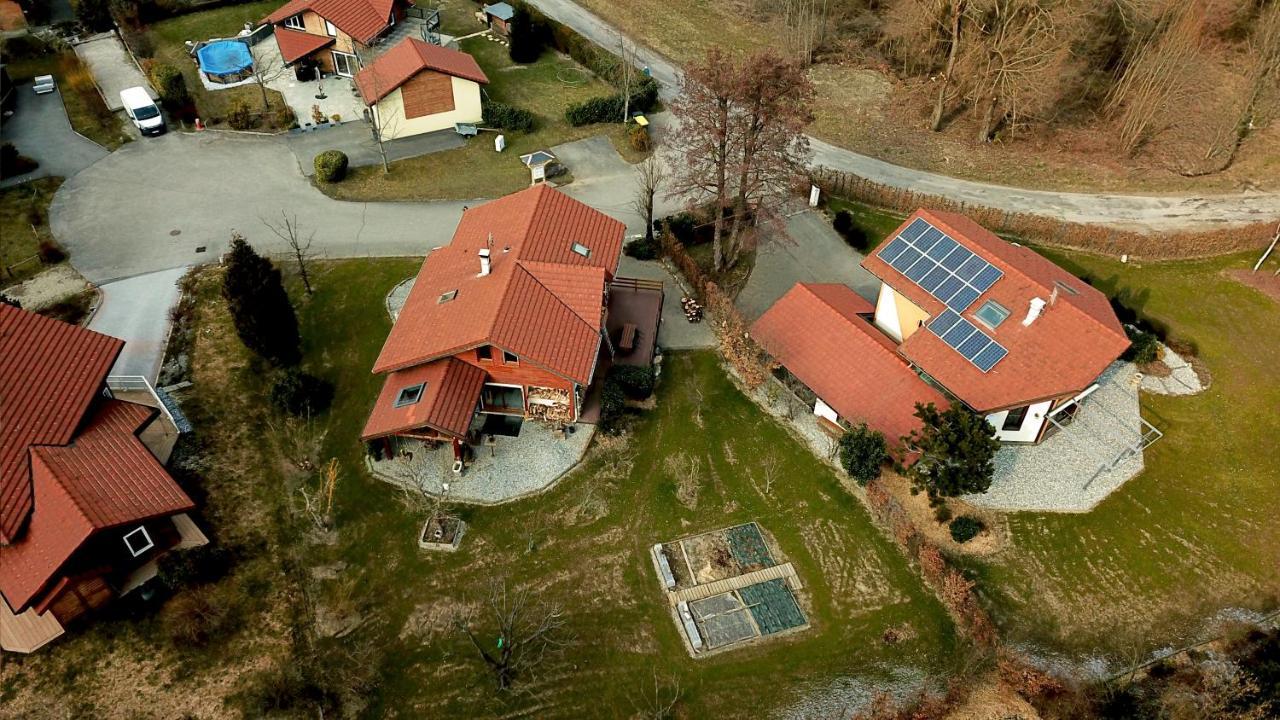 Chambre D'Hotes "Les Crets" Mercury-Gémilly Kültér fotó