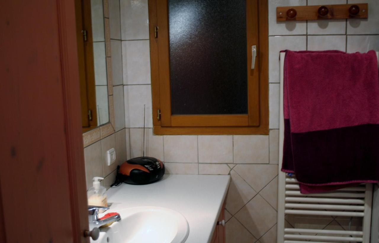 Chambre D'Hotes "Les Crets" Mercury-Gémilly Kültér fotó